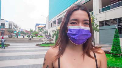 Ràinig VENEZUELAN IMMIGRANT Peru o chionn ghoirid, a’ dubh-cheileadh draibhear cab